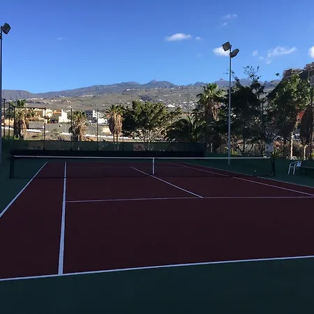 Viparaiso アパート アデヘ